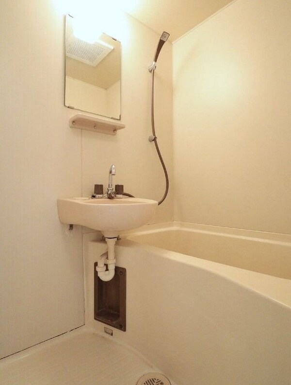 バス／シャワールーム等(★浴室です★)