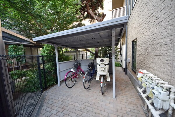 共有部分(★屋根付き駐輪場★)