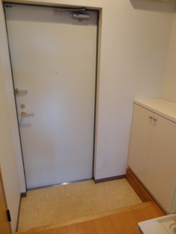 玄関(お客さんが来ても安心の玄関口)