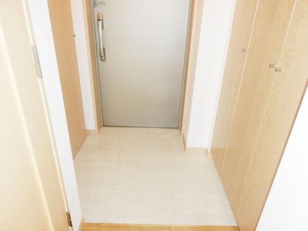 玄関(★お問い合わせはタウンハウジングまで★)