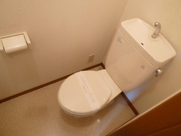 トイレ(バストイレ別)