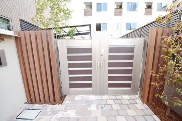 外観(★エントランス★)