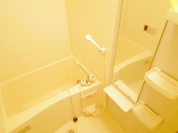 バス／シャワールーム等(★浴室乾燥追焚きバス★)