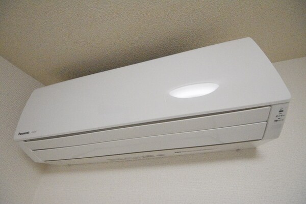 設備(★リビングにエアコン付きです★)