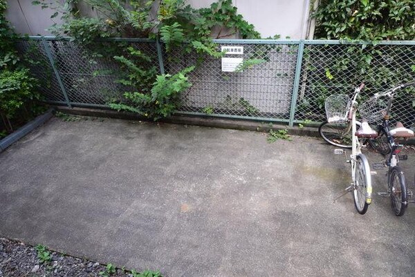 共有部分(★駐輪場です★)