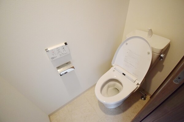 トイレ(内装・設備)