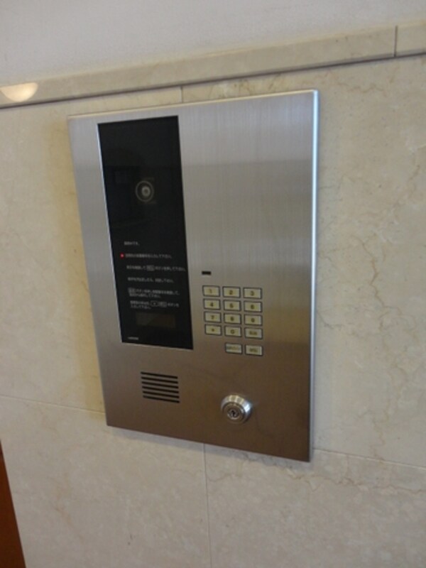 共有部分(安心のオートロック)