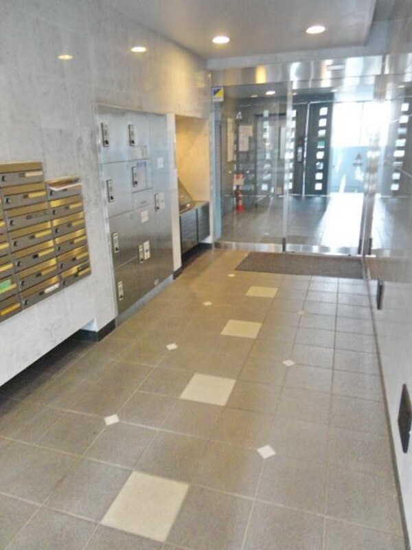 エントランス(★エントランススペースです★)