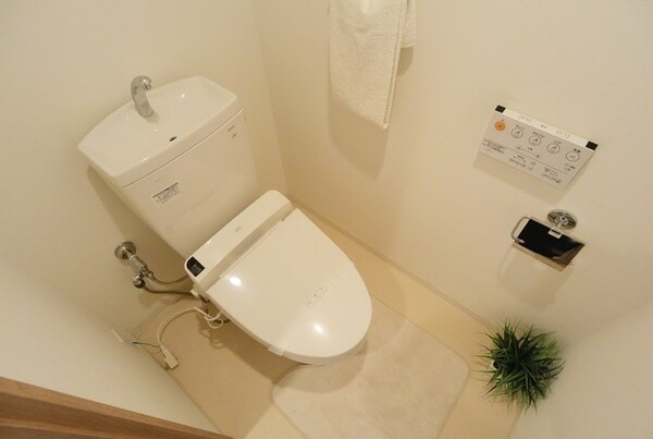 トイレ(★モデルルーム参考写真です★)