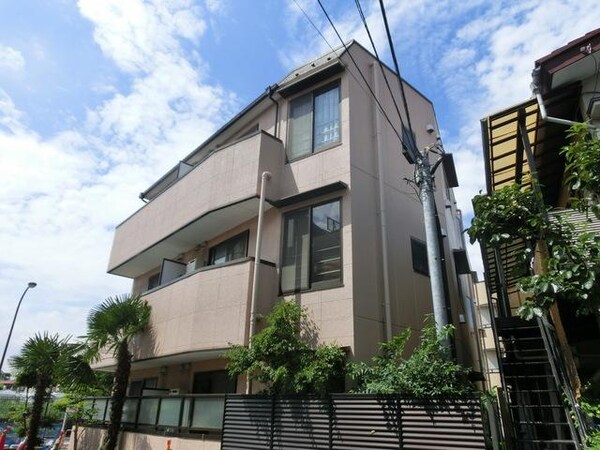 外観(★３階建ての１LＤＫマンションです★)