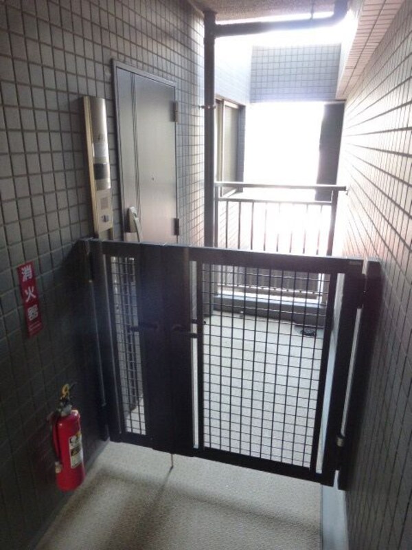 設備(★専用のエントランスポーチです★)