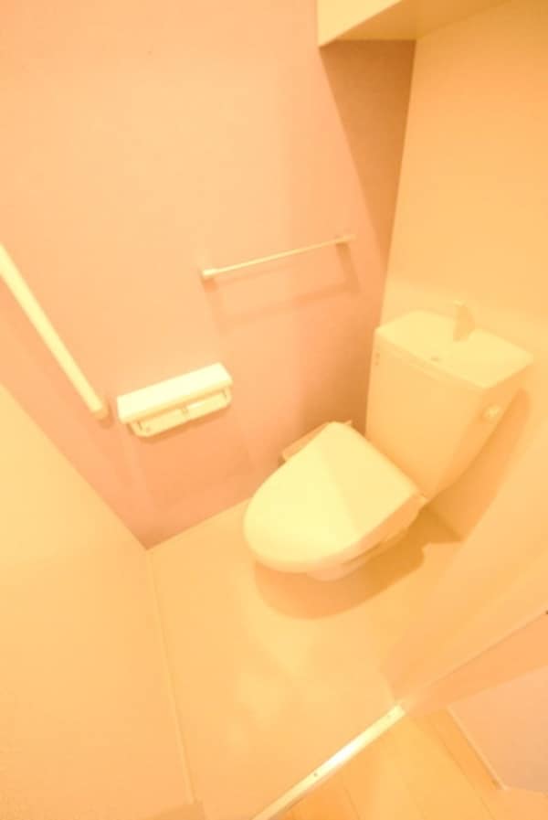トイレ(★人気のバストイレ別のお部屋です★)