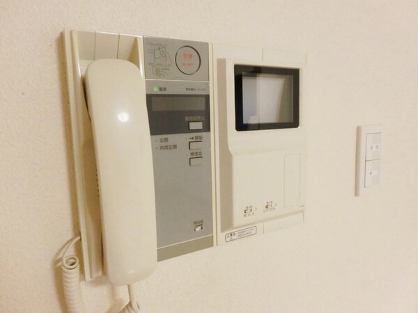 設備(★安心のＴＶモニターホンです★)