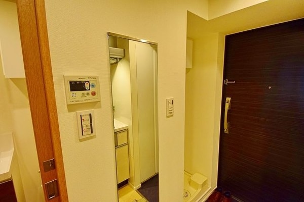 設備(★中通路には合わせ鏡付きです★)