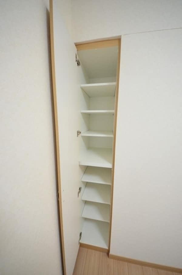 玄関(シューズＢＯＸ付き★)