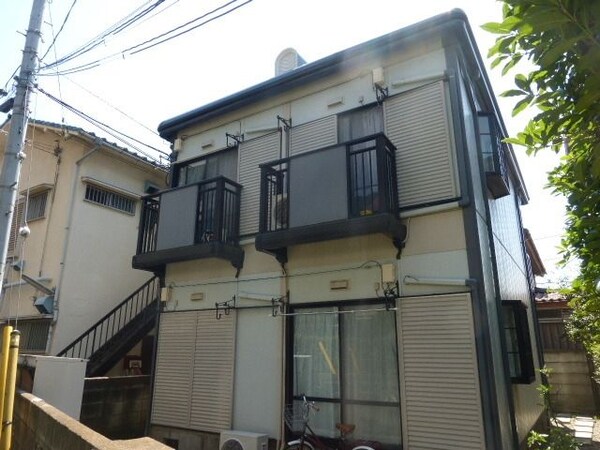 外観(★調布駅徒歩8分・通勤通学に便利な立地の鉄骨造マンションで…)