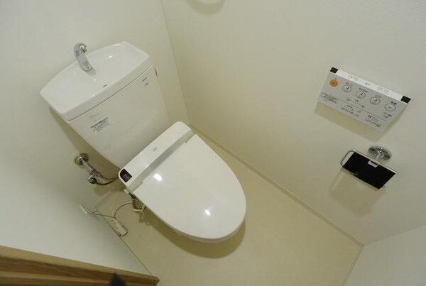 トイレ(★ウォシュレット付きのトイレです★)