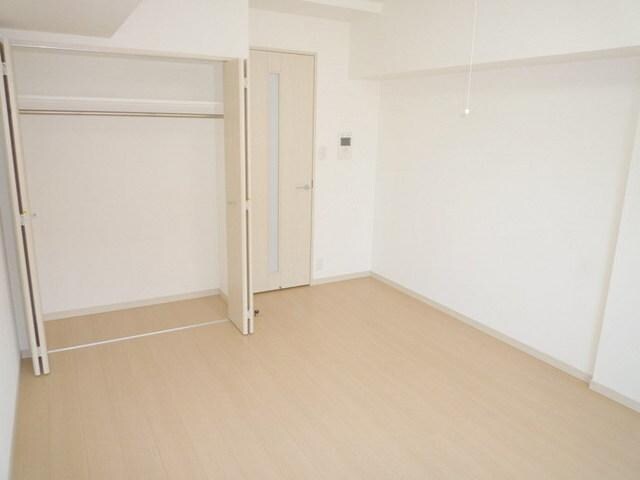 物件内観写真2　(★洋室★)