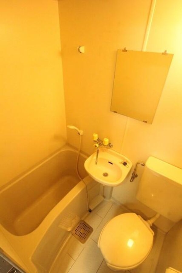 バス／シャワールーム等(★3点式ユニットバス★)