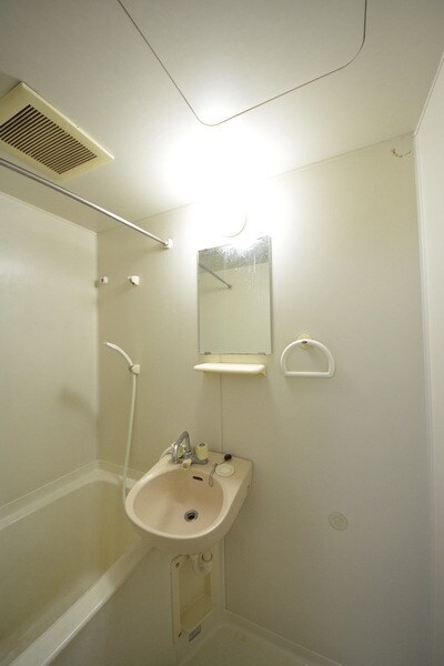 物件内観写真7　(★洗面台★)