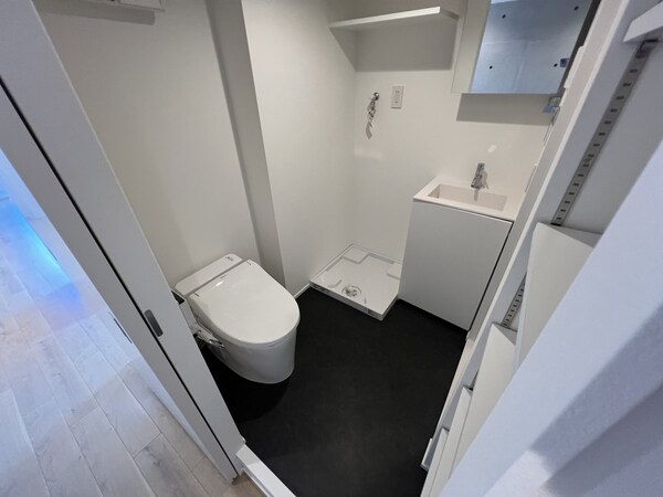 トイレ(トイレ)