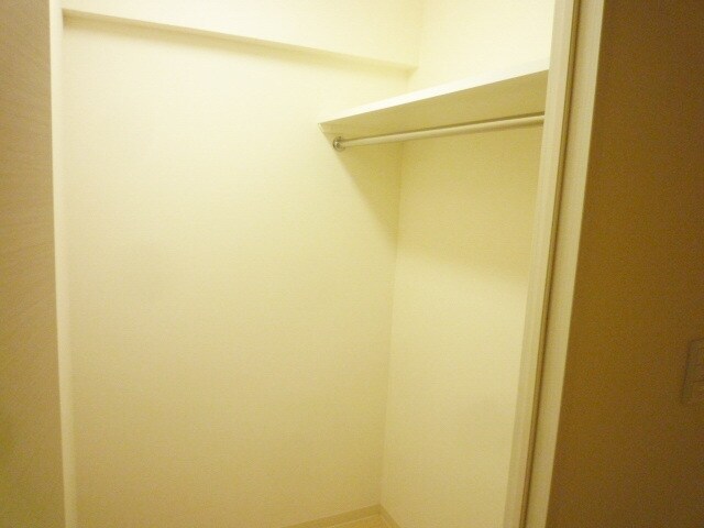 物件内観写真9　(★ウォークインクローゼット★)