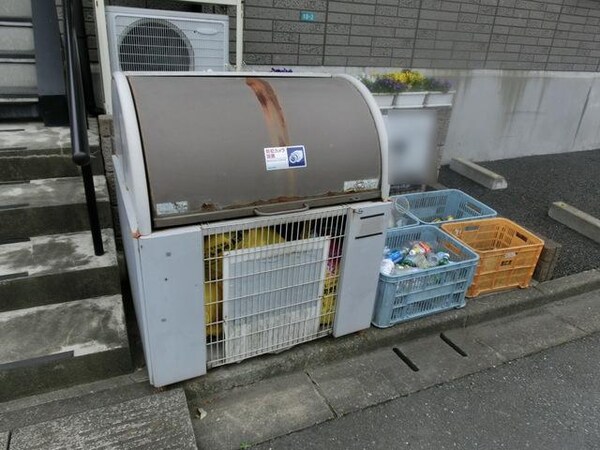 その他(★整備されたゴミ置場です★)