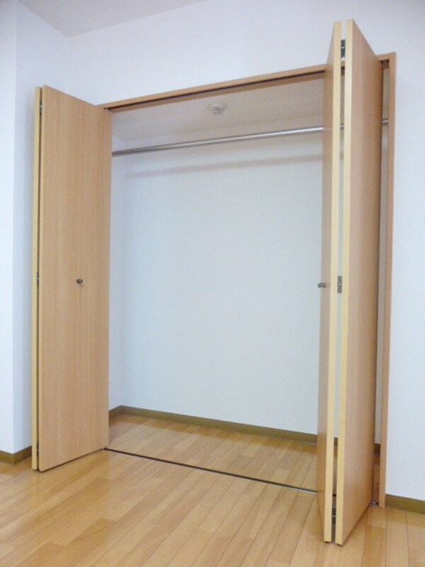 収納(★横幅のあるクローゼットです★)