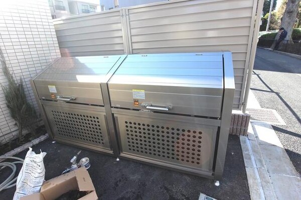 共有部分(★ゴミ捨て場★)