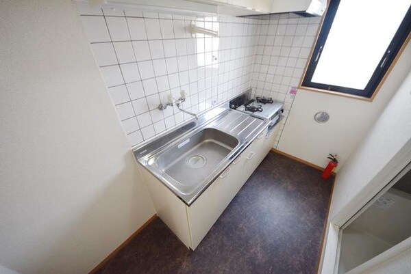 キッチン(別部屋参考写真)