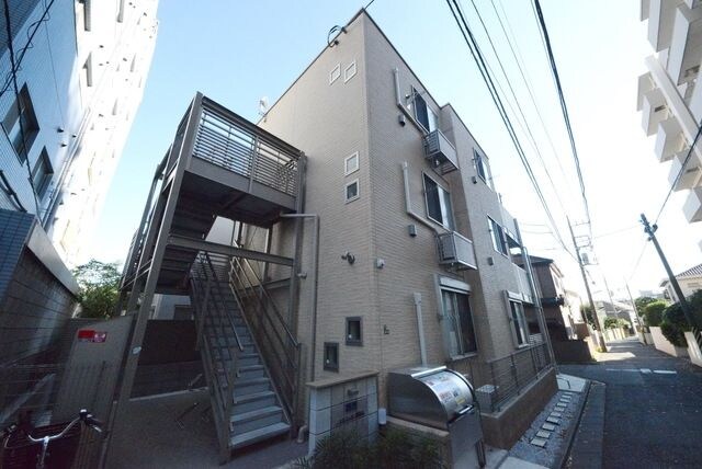 エントランス(★閑静な住宅街です★)