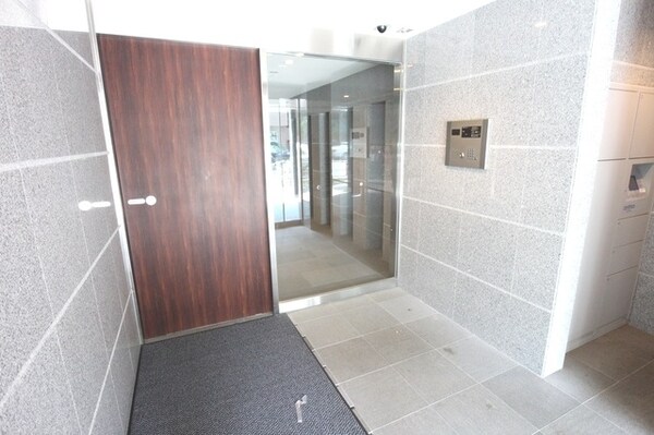 エントランス(★安心のオートロック付き★)