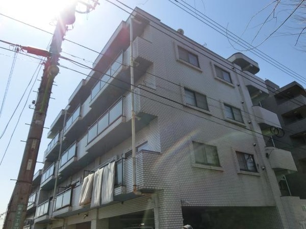 外観(★ペット相談可・鉄筋コンクリート造のマンションです★)
