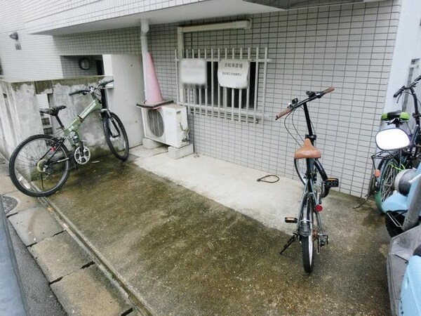 共有部分(★駐輪スペースです★)