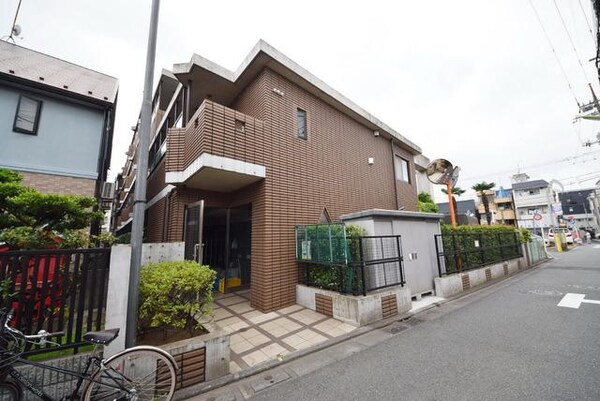 外観(★商店街近くで買い物に便利です★)