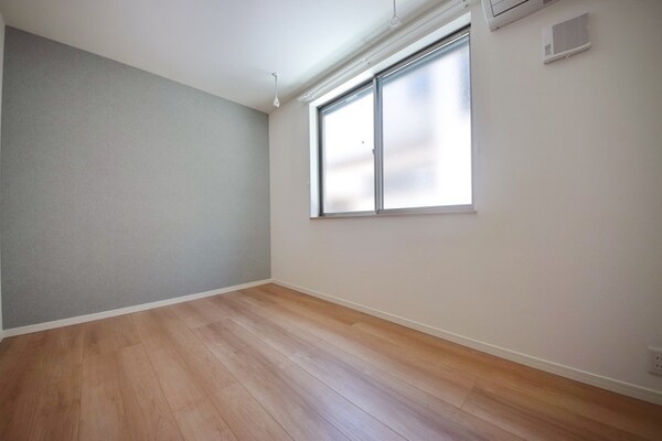 その他室内・内装(★アクセントクロスがお洒落な洋室★)