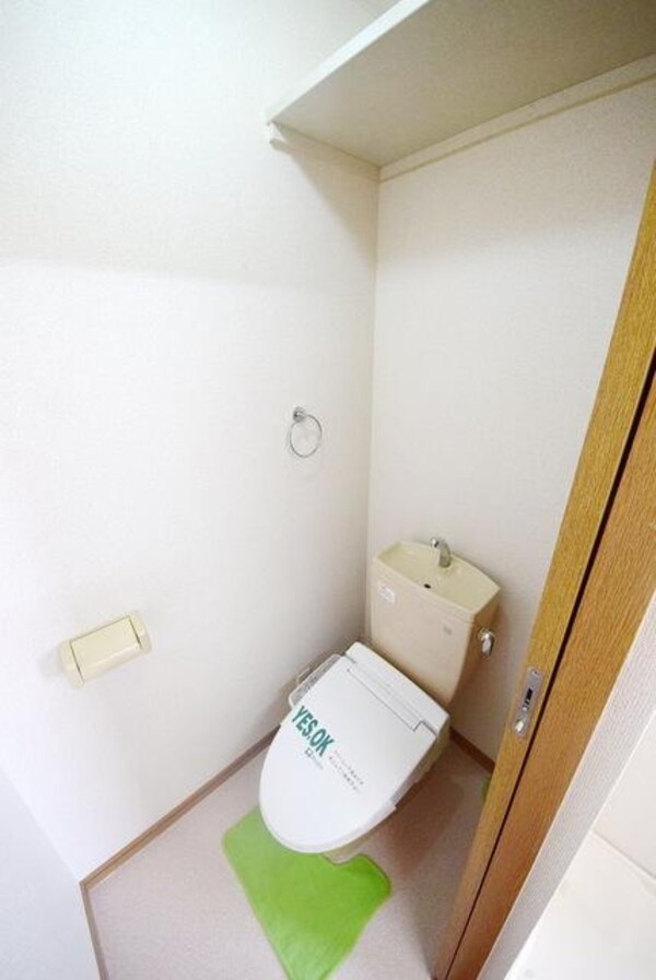 トイレ(★他号室の参考画像です★)