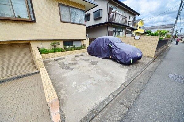 駐車場(外観・共用部分)