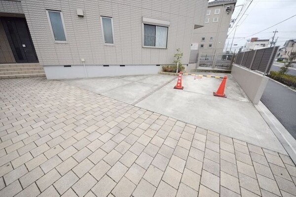 駐車場(★敷地内駐車場もあります★)
