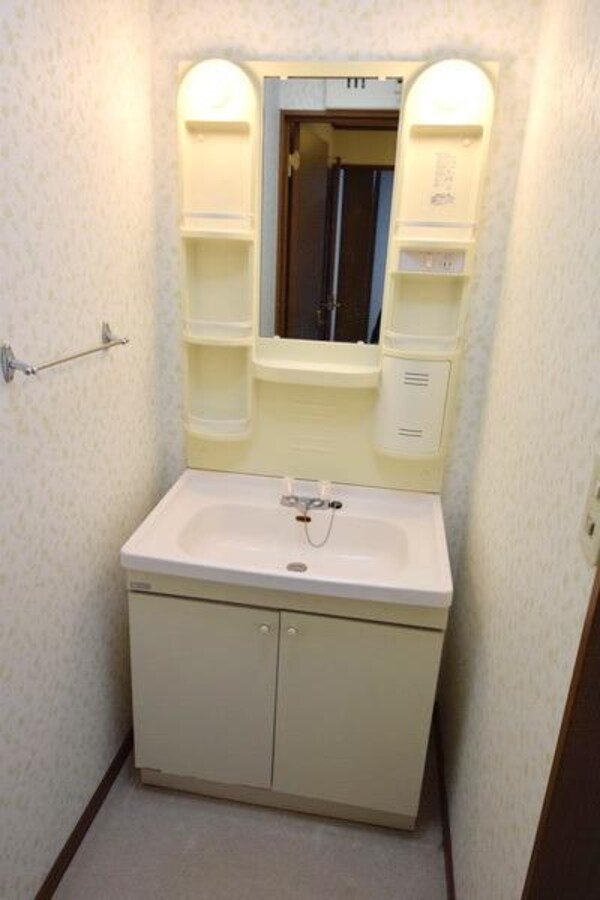 洗面(★お部屋探しは株式会社タウンハウジング東京まで★)