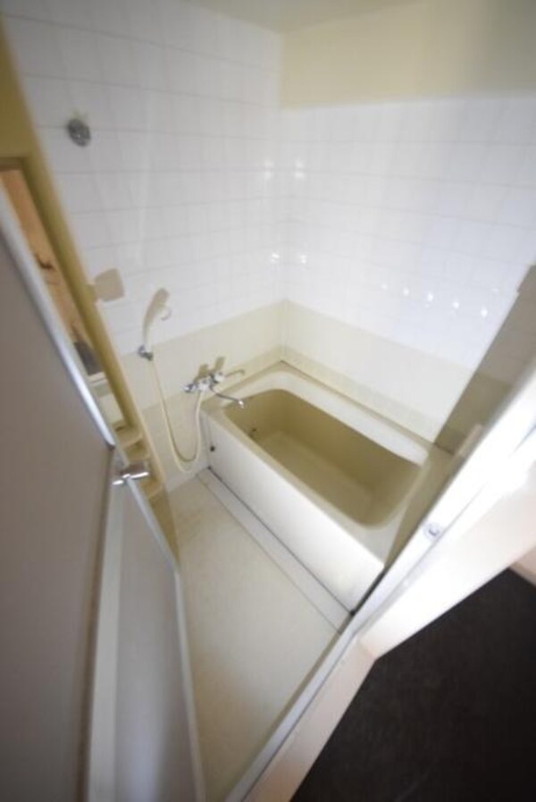 バス／シャワールーム等(★お部屋探しは株式会社タウンハウジング東京まで★)