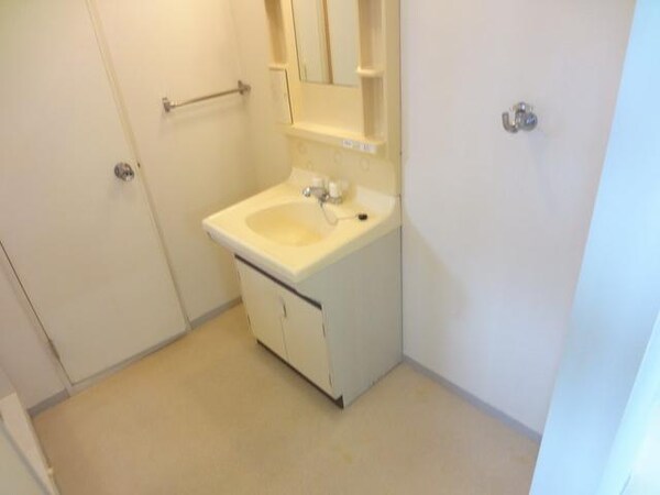 洗面(★お部屋探しは株式会社タウンハウジング東京まで★)