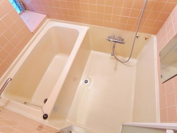 バス／シャワールーム等(★お部屋探しは株式会社タウンハウジング東京まで★)