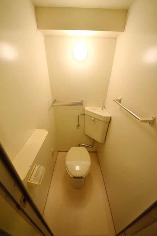 トイレ(★ゆったりとしたトイレです★)