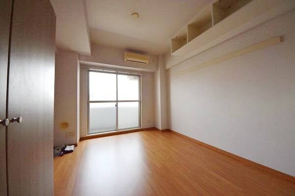 リビング・居室(★フローリングのお部屋です★)