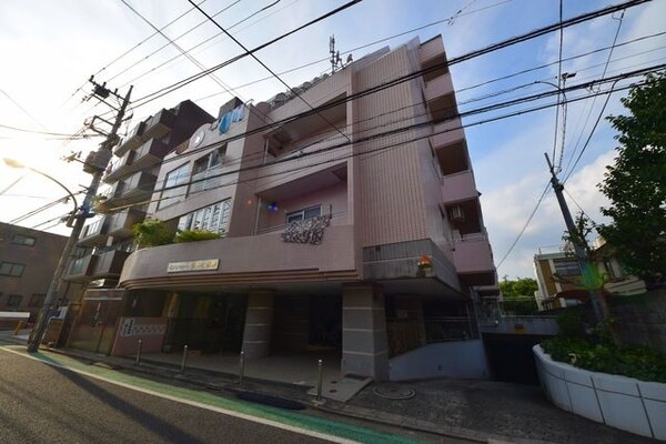 外観(タウンハウジング府中店まで)