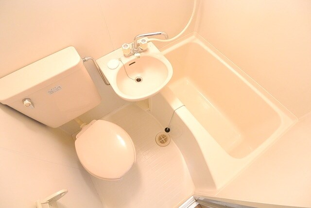 物件内観写真5　(★洗面台もついています★)