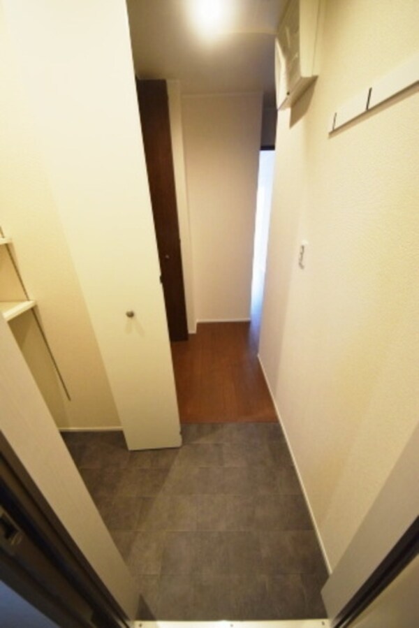 玄関(★お部屋探しは株式会社タウンハウジング東京まで★)