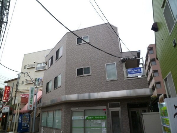 エントランス(★オートロック付きマンション★)