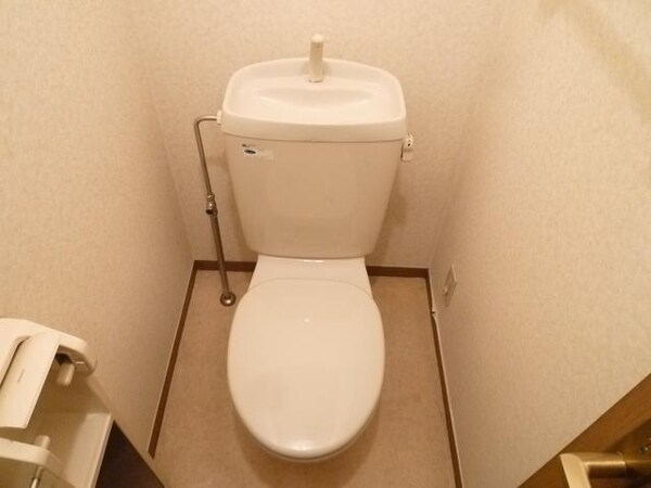 トイレ(清潔なおトイレです)
